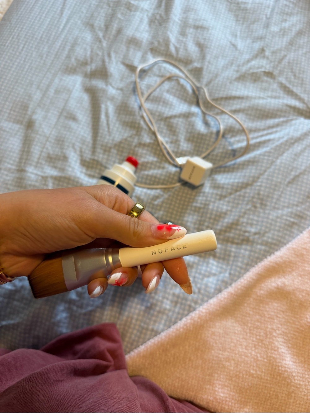 Nuface mini + bundle - Picture 4 of 4